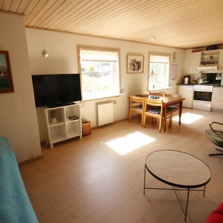 One Bedroom Apartment In Quiet Neighborhood 토르스하운 외부 사진