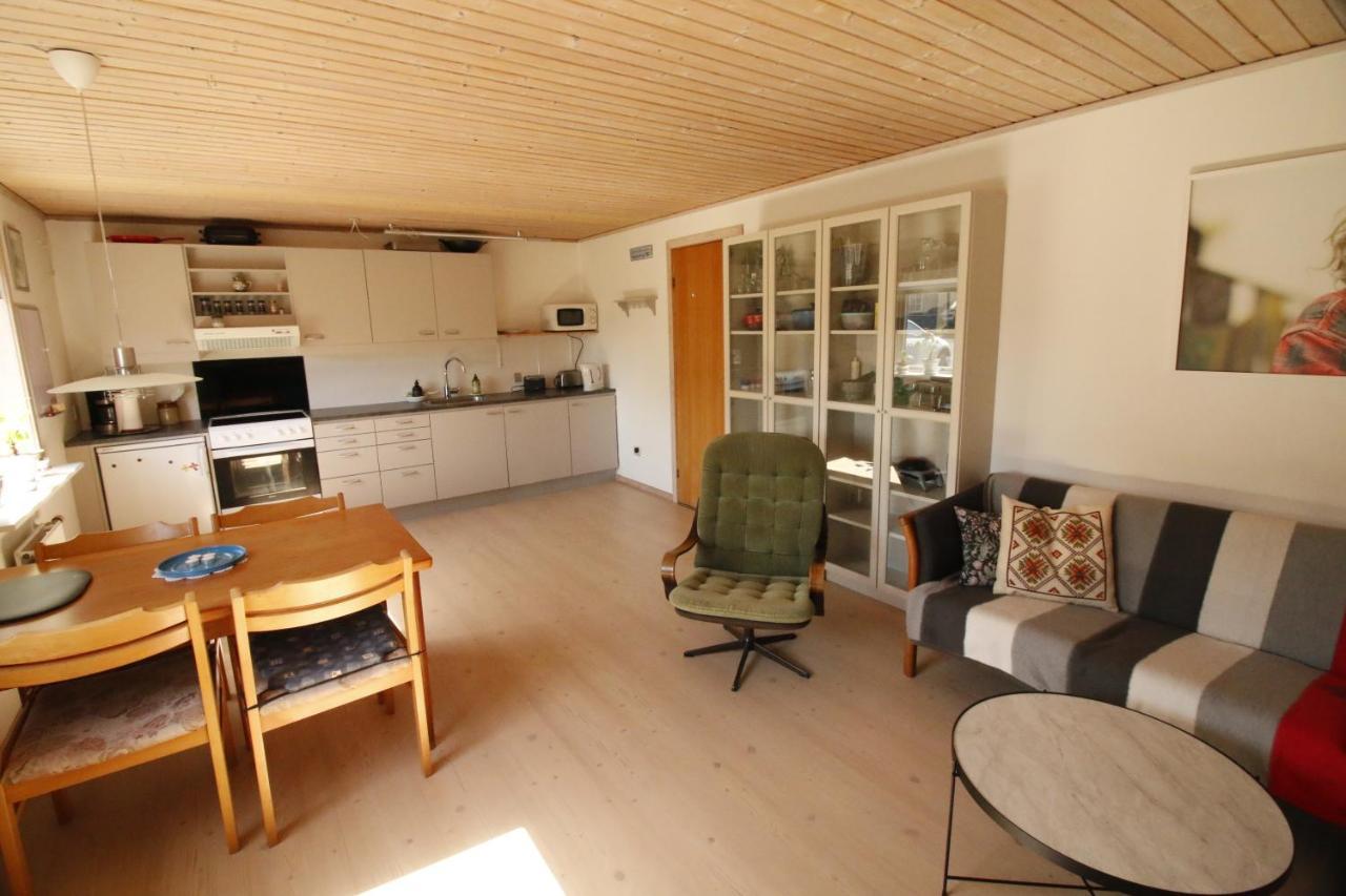 One Bedroom Apartment In Quiet Neighborhood 토르스하운 외부 사진
